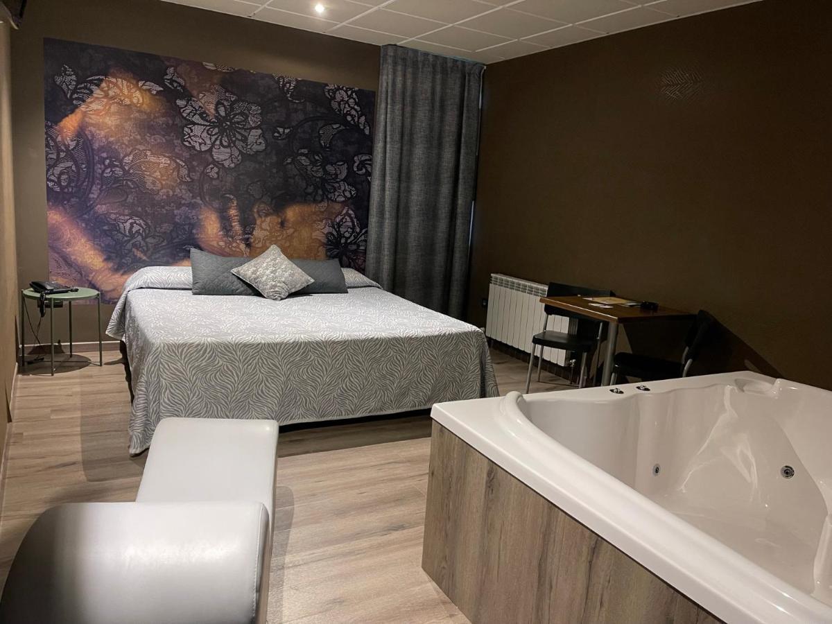 Motel Los Abedules Овьедо Экстерьер фото