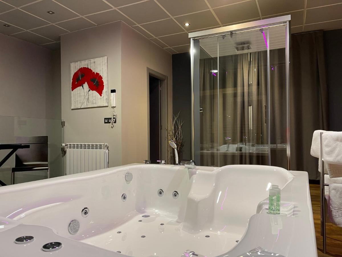 Motel Los Abedules Овьедо Экстерьер фото
