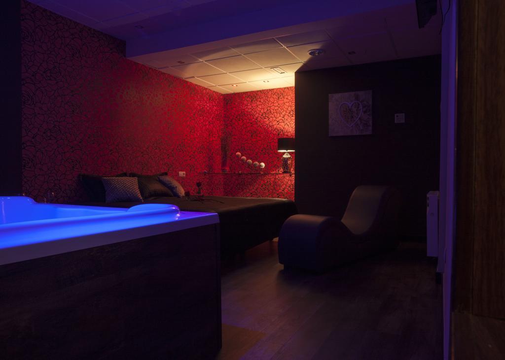 Motel Los Abedules Овьедо Экстерьер фото